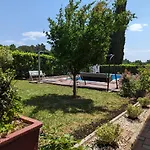 Rosa Apartamento Umago