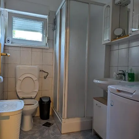 Rosa Apartament *