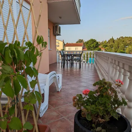 Rosa Apartament Umag