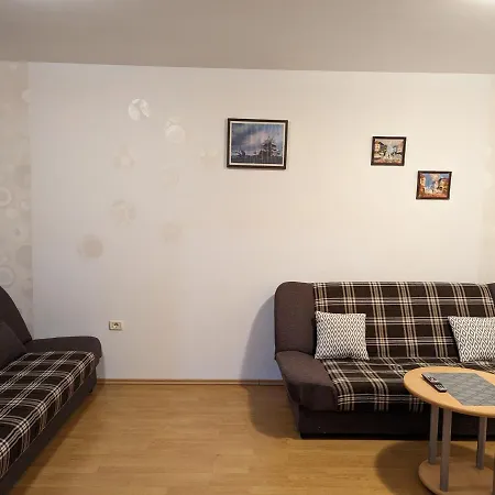 Rosa Apartamento Umago